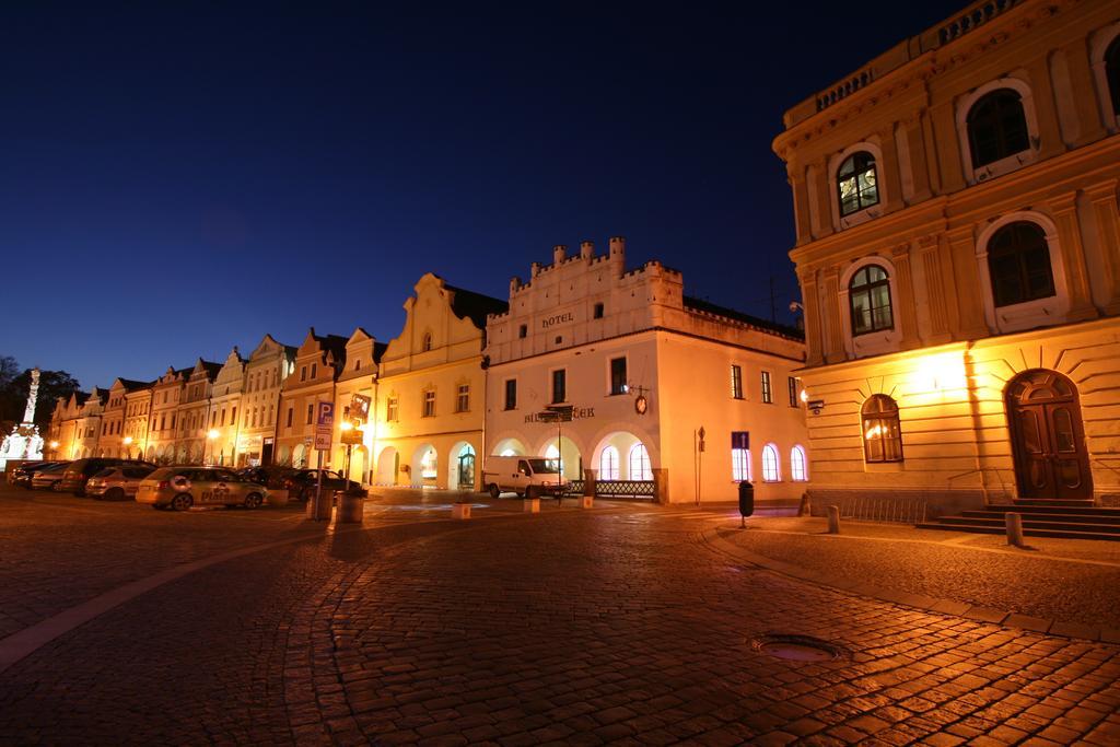 Hotel Bily Konicek Třeboň Eksteriør billede