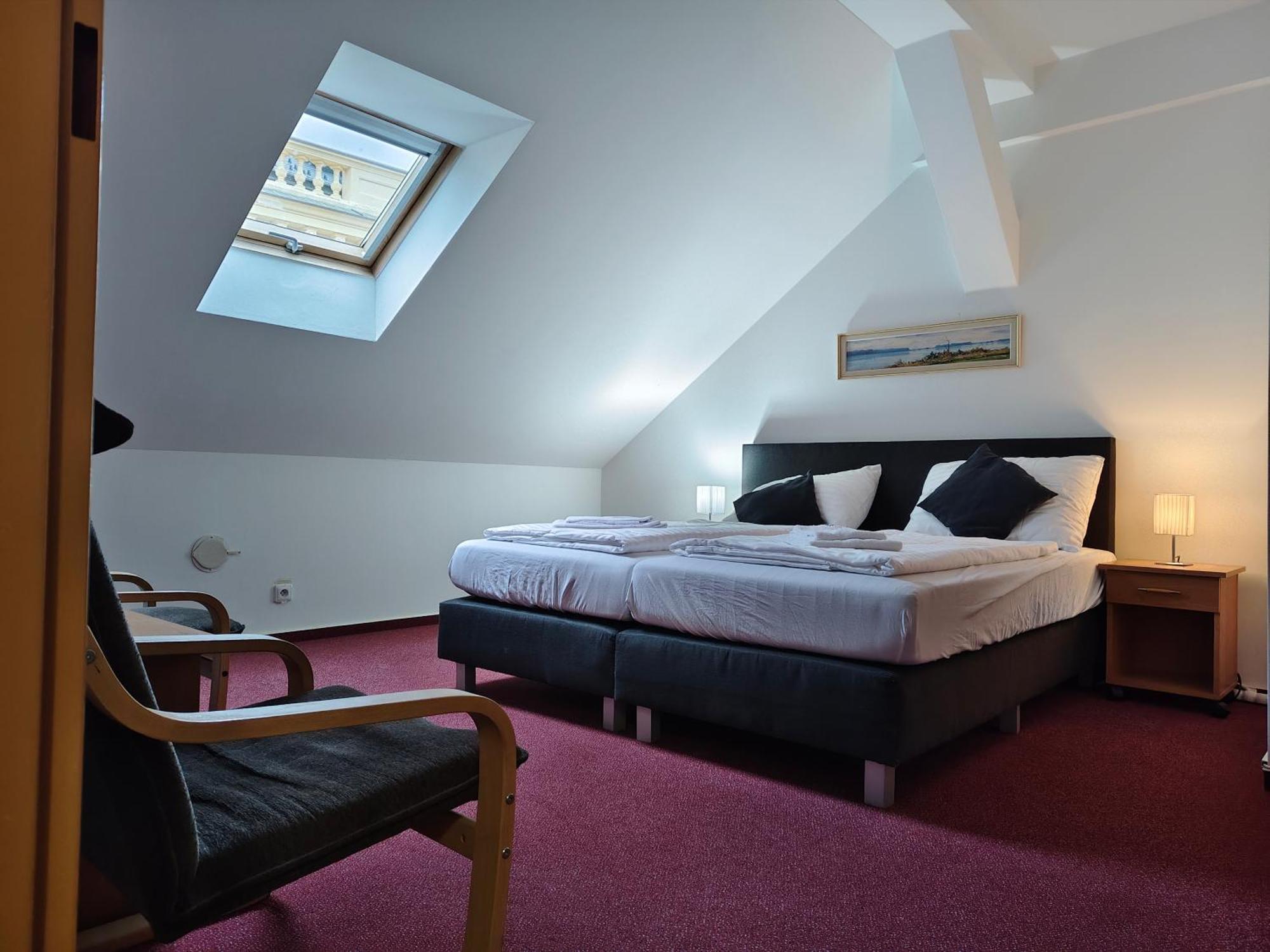 Hotel Bily Konicek Třeboň Eksteriør billede