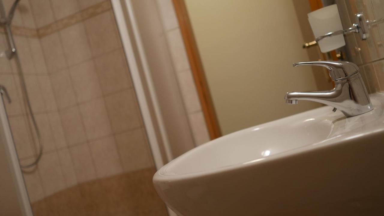 Hotel Bily Konicek Třeboň Eksteriør billede