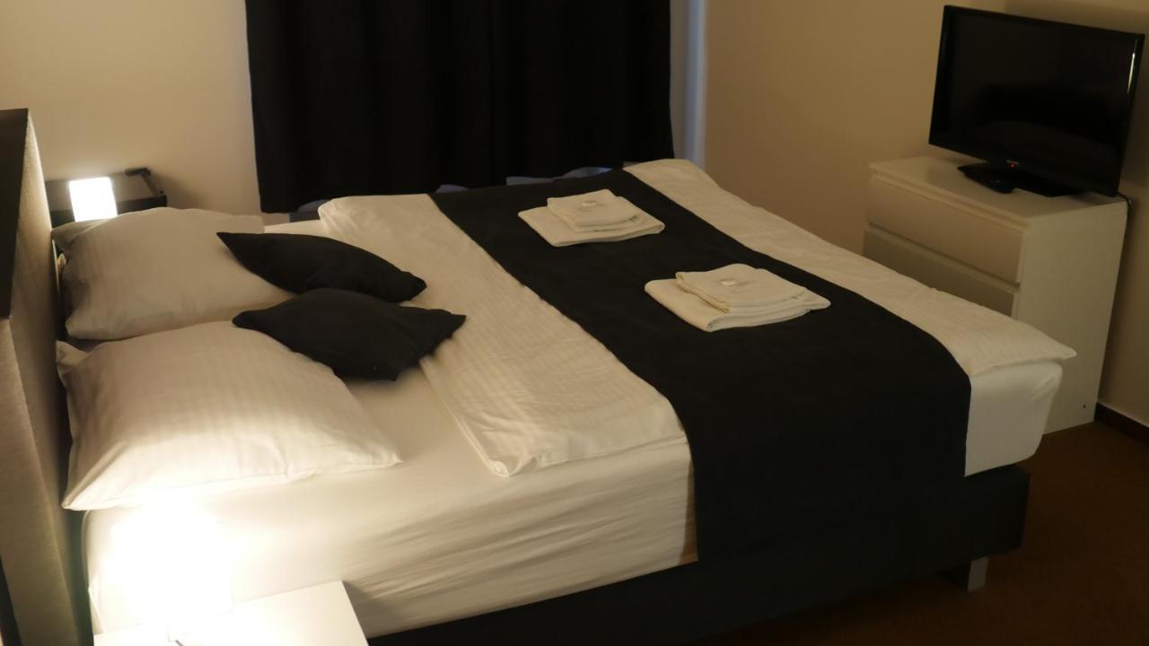 Hotel Bily Konicek Třeboň Eksteriør billede