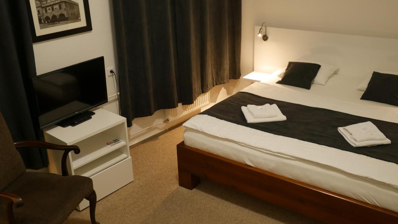 Hotel Bily Konicek Třeboň Eksteriør billede