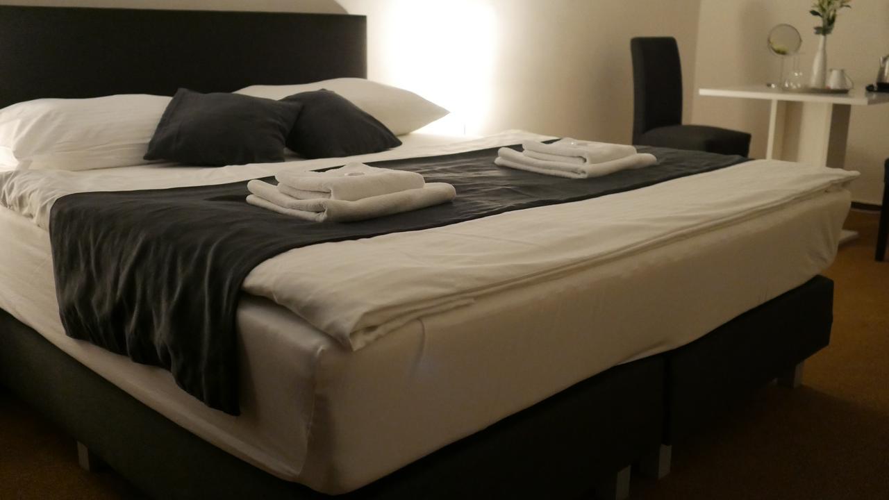 Hotel Bily Konicek Třeboň Eksteriør billede