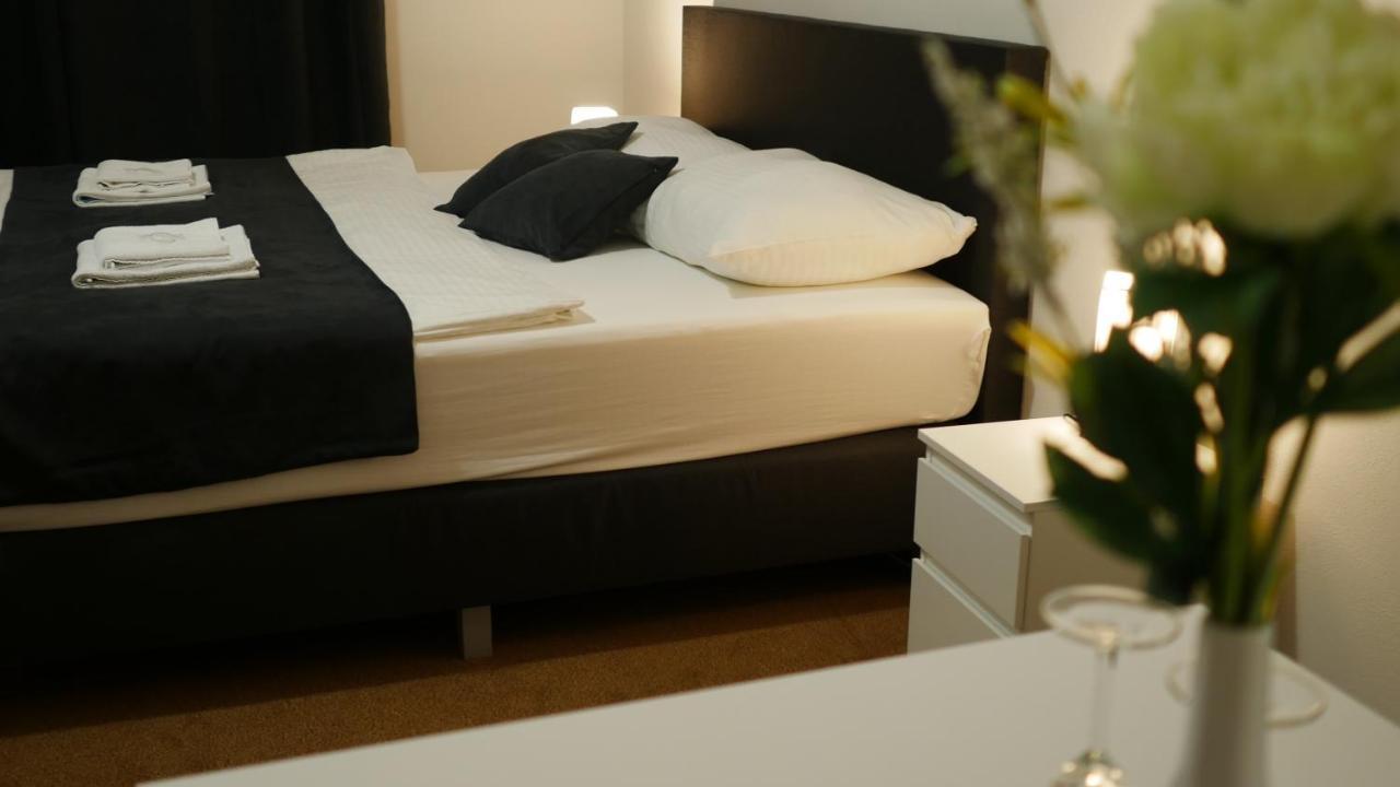 Hotel Bily Konicek Třeboň Eksteriør billede