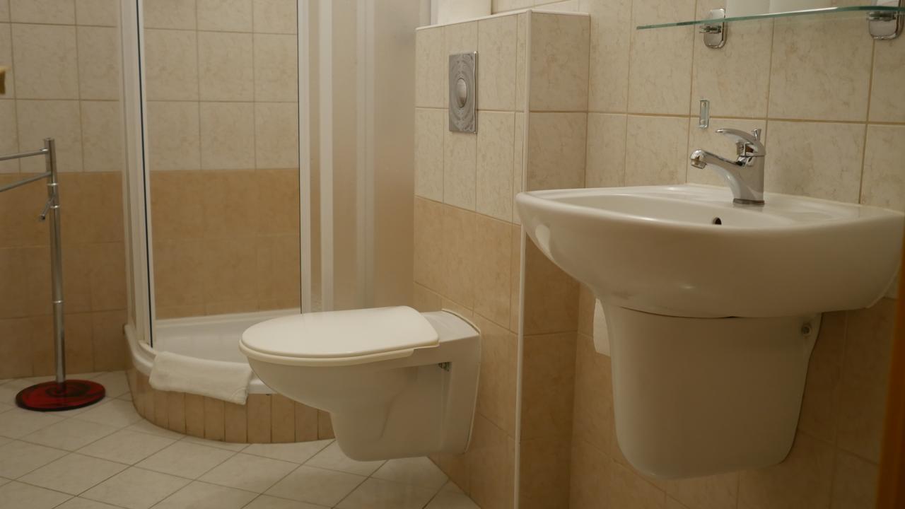 Hotel Bily Konicek Třeboň Eksteriør billede